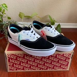 Vans - Comfy Cush Era